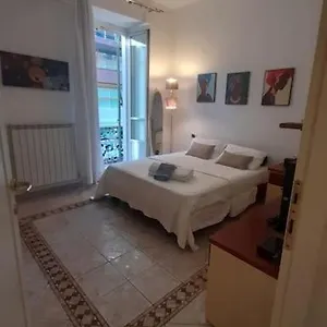  Appartamento Centralissimo Italia